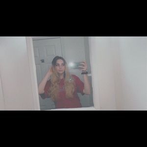 Meet your Posher, Dakota